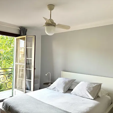 In Tropez Centro Di 2 Locali Con Aria Condizionata Wi-fi E Disponibilita Parcheggio